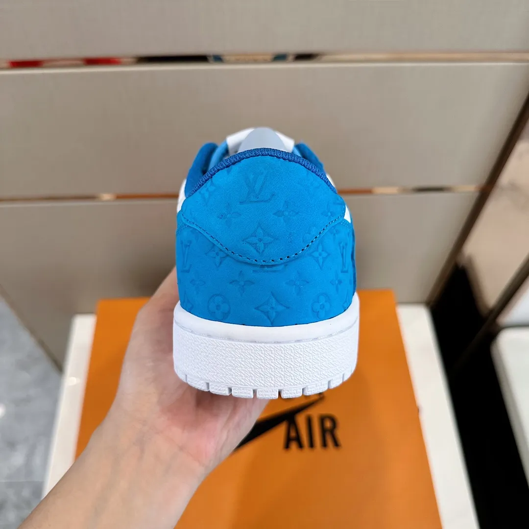 Men's shoes 💰p440 "*OUIS *UITTO* Nike" new original drawer box, co-branded low-top casual sneakers, this sneaker is completely made of denim canvas splicing leather, decorated with Louis Vuitton's iconic monogram and Damierl pattern with natural cowhide piping. The upper of this shoe combines LV’s most classic Monogram and Damier elements, giving it a sense of luxury and recognition! Size: 38-45